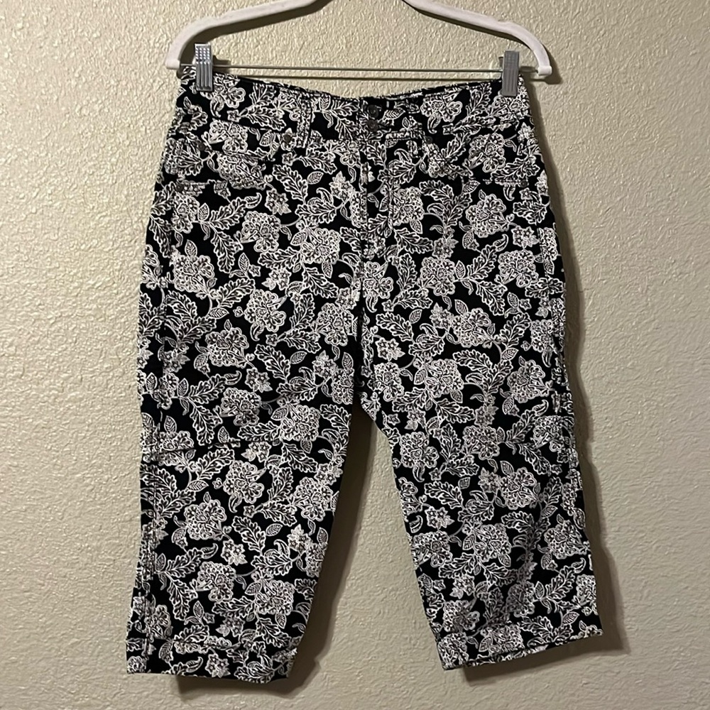 Nine West Capri pants NWOT